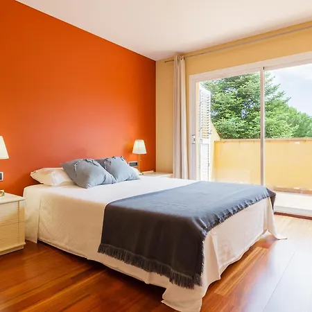 Villa Casa Con Jardin Proxima A Barcelona *