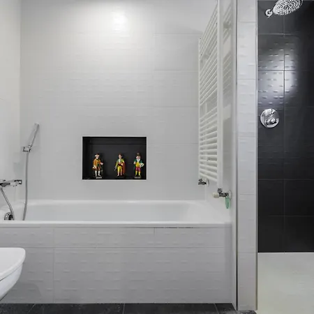 Villa Casa Con Jardin Proxima A Barcelona *